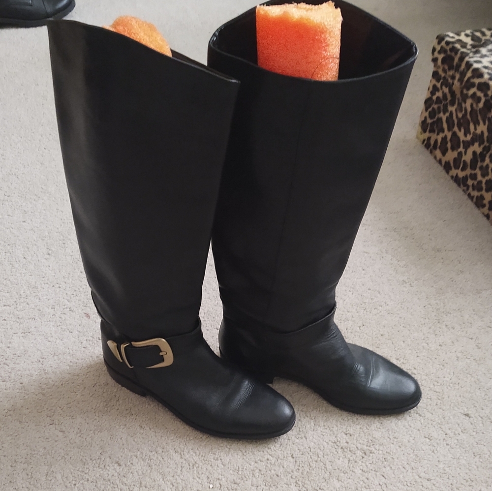 HUNT CLUB Black Leather Riding Boots.